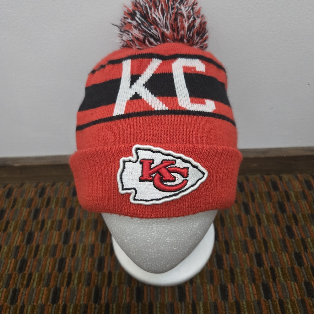 Kansas City Chiefs Knit Beanie Hat Red Black Pom KC New Era